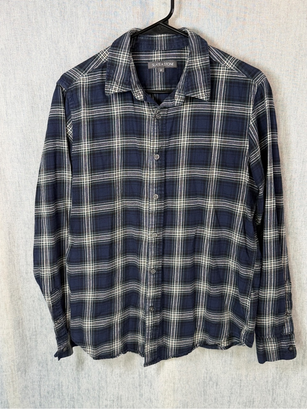 Slate & Stone Men’s M Navy Blue Plaid Flannel Button Down Shirt 100% Cotton